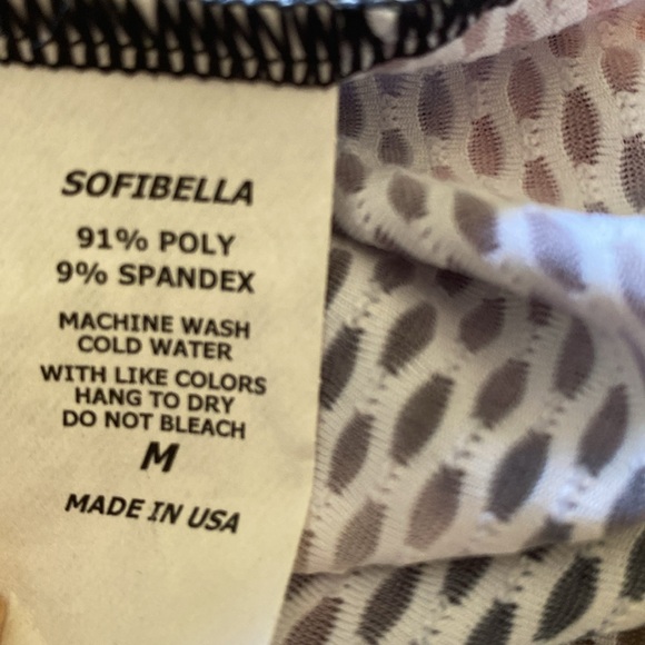 Woman sleeveless top with hood size M - Picture 6 of 7